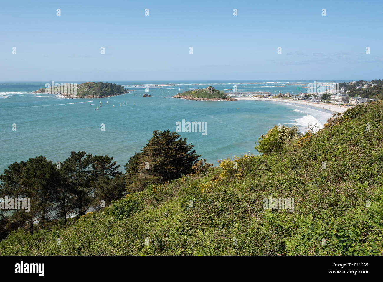 Vista di Trébeurden, Côtes-d'Armor, Brittany, Francia. Foto Stock