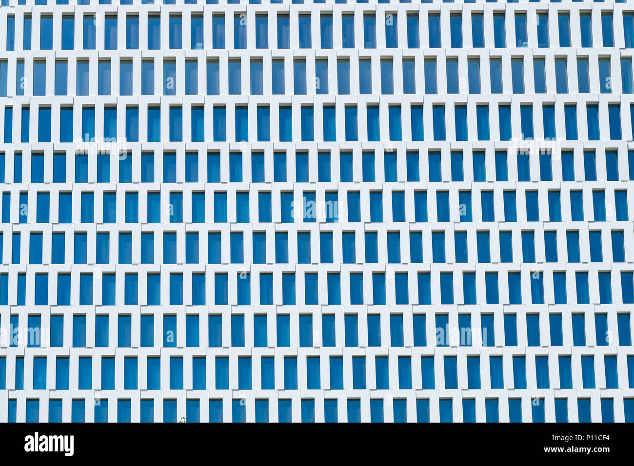 Moderno edificio facciata - grattacielo architettura esterno - Foto Stock