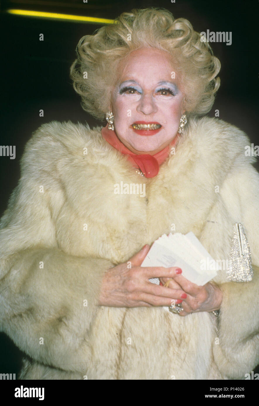 BARBARA CARTLAND (1901-2000) inglese romanziere romantico circa 1980 Foto Stock