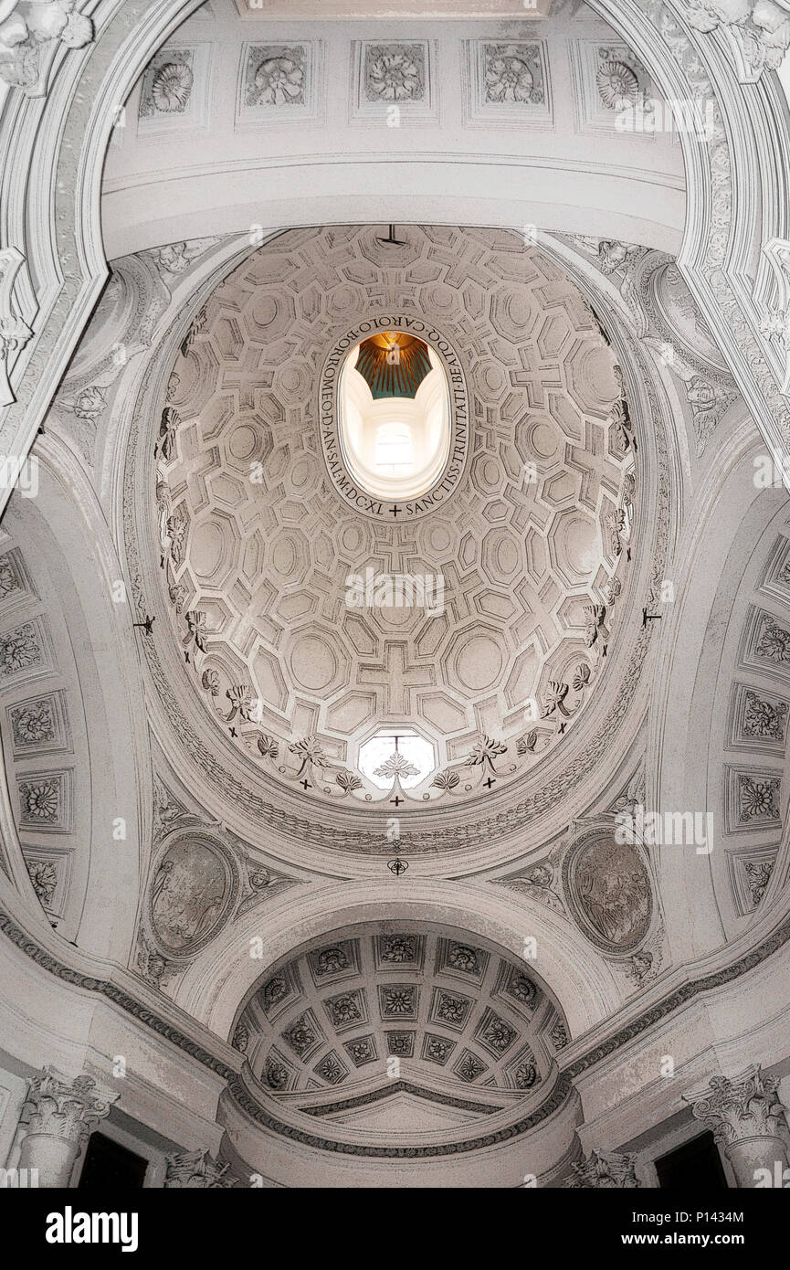 Di San Carlo alle Quattro Fontane (1634-46), vista guardando il vestibolo, mostrando piena cupola ovale (reso in PS), da F. Borromini, Roma, Italia Foto Stock