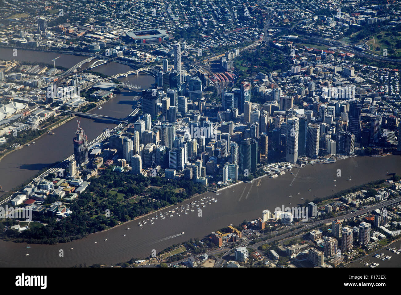 Fiume Brisbane e il CBD di Brisbane, Queensland, Australia - aerial Foto Stock