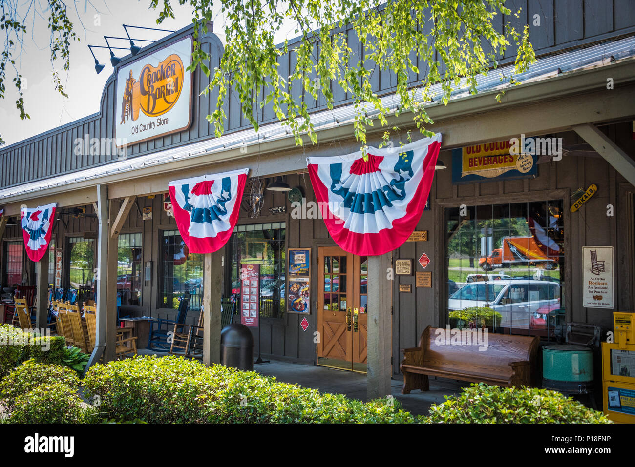 Il Cracker Barrel Old Country Store in Russellville, Arkansas, Stati Uniti d'America. Foto Stock