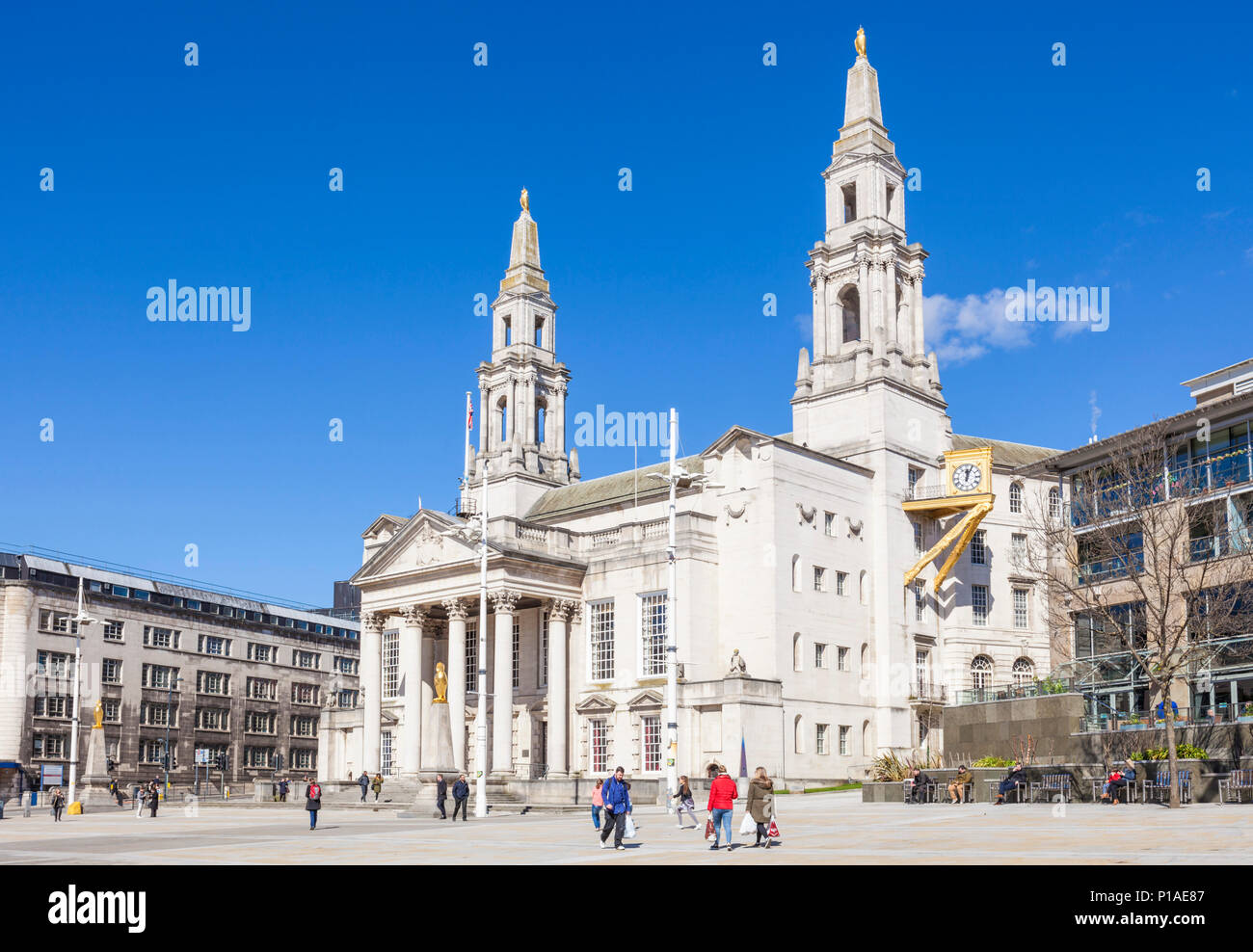 Yorkshire Inghilterra leeds yorkshire Inghilterra leeds sala civica di alloggiamento leeds city uffici del consiglio leeds city centre yorkshire England Regno unito Gb europa Foto Stock