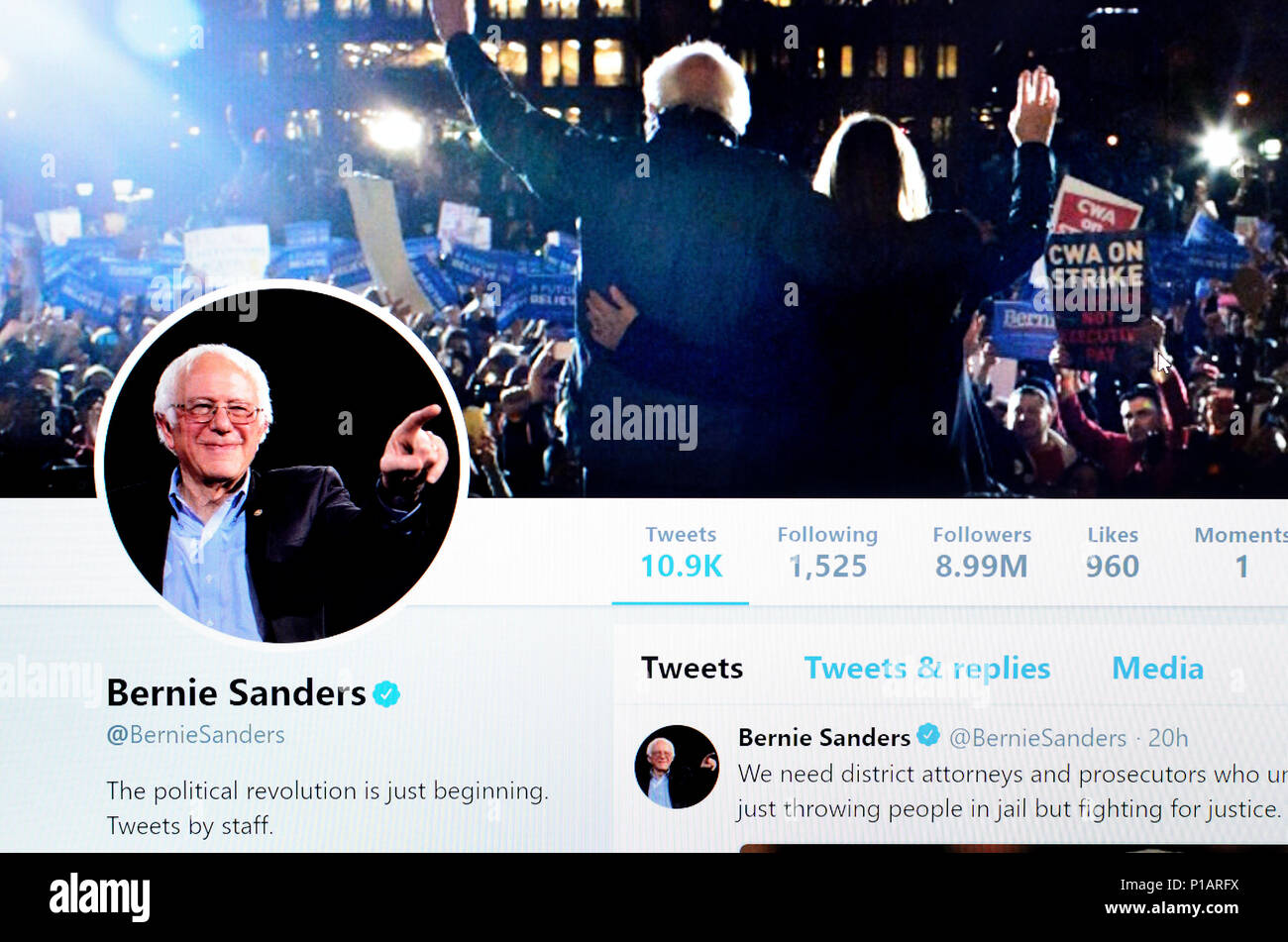 Bernie Sanders account Twitter home page (giugno 2018) Foto Stock