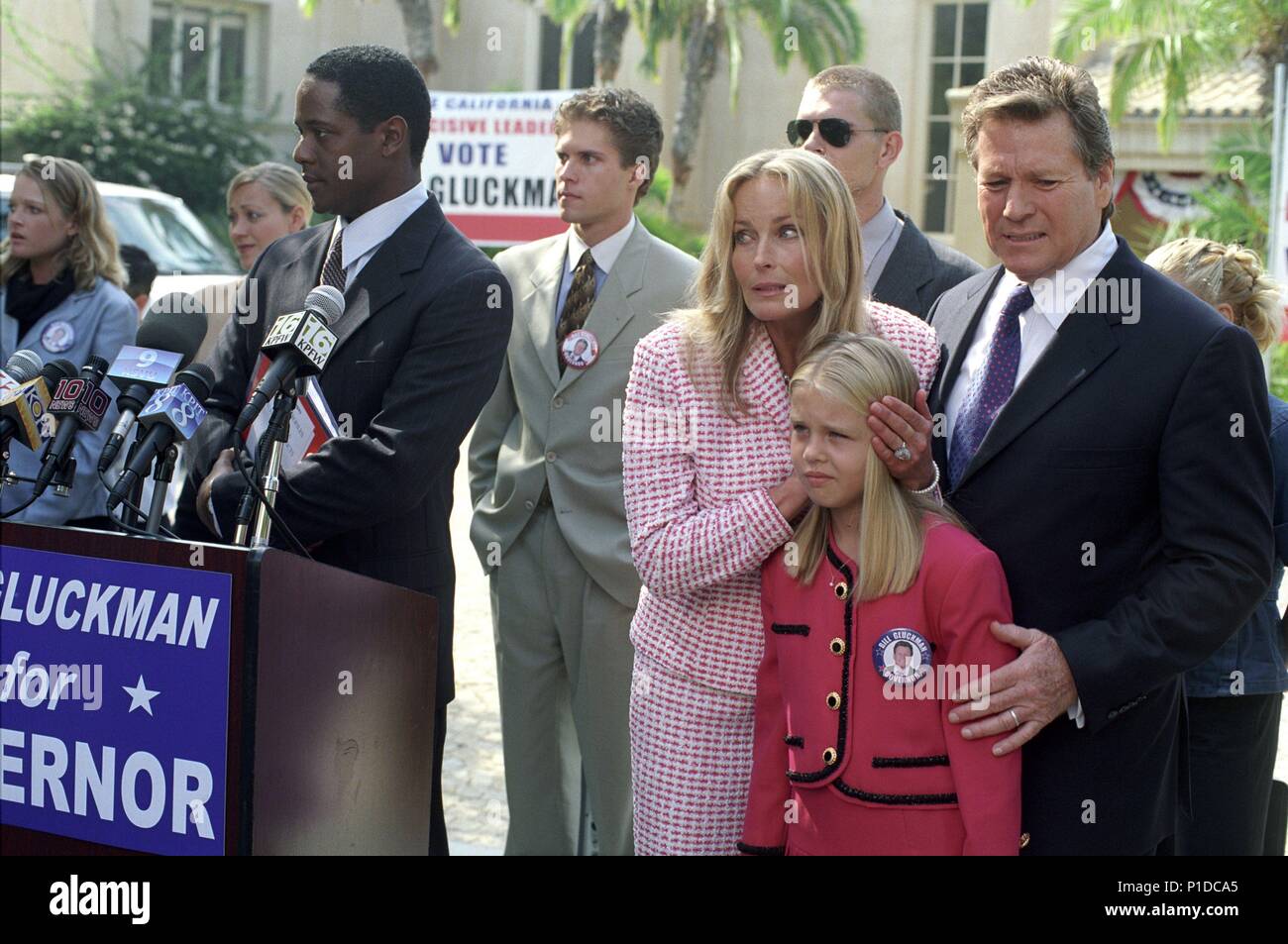 Pellicola originale titolo: MALIBU'S Most Wanted. Titolo inglese: MALIBU'S Most Wanted. Regista: JOHN WHITESELL. Anno: 2003. Stelle: RYAN O'Neal; BLAIR UNDERWOOD; BO DEREK. Credito: WARNER BROS. / BLACKBURN MARSHA / Album Foto Stock