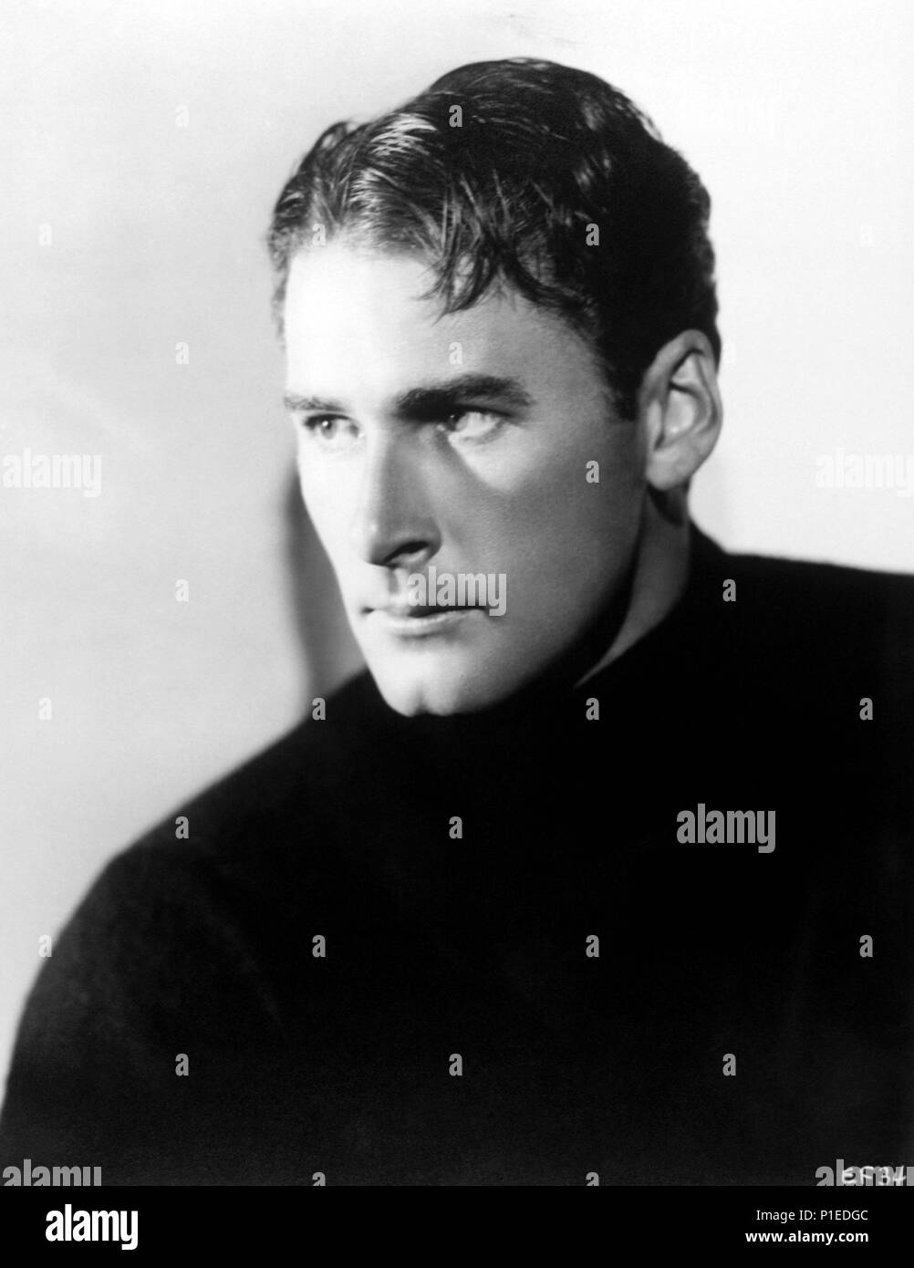Anno: 1935. Stelle: Errol Flynn. Foto Stock