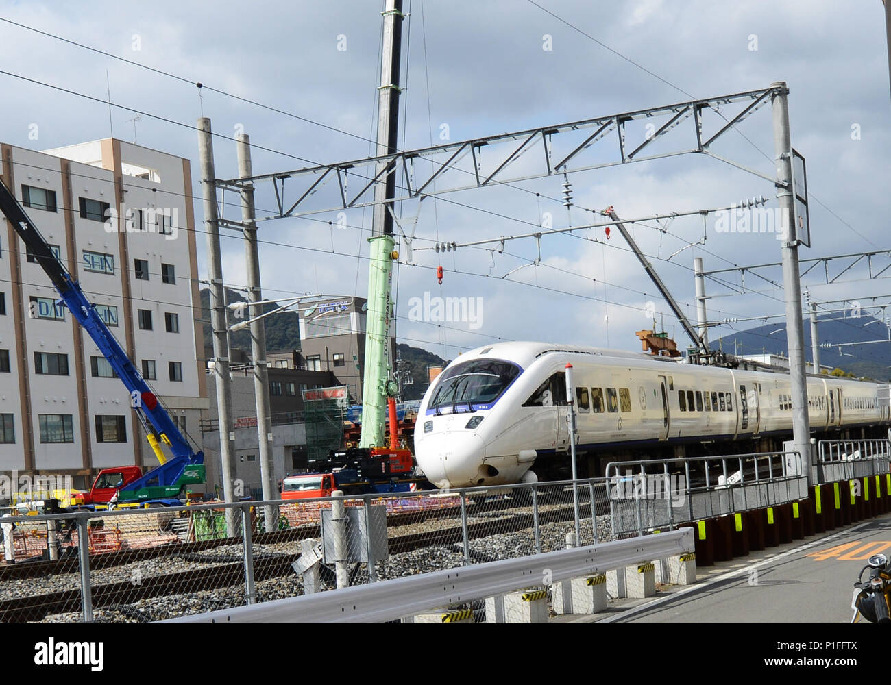 Il treno superveloce Shinkansen a Nagasaki, in Giappone. Foto Stock