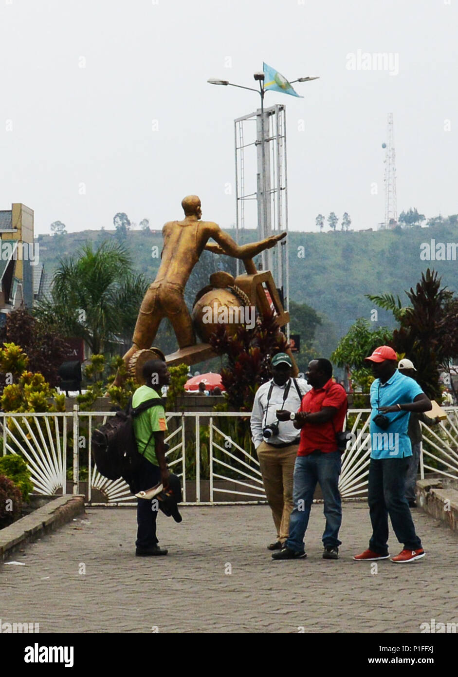 Scultura di golden chikudu a Goma, nella Repubblica democratica del Congo. Foto Stock