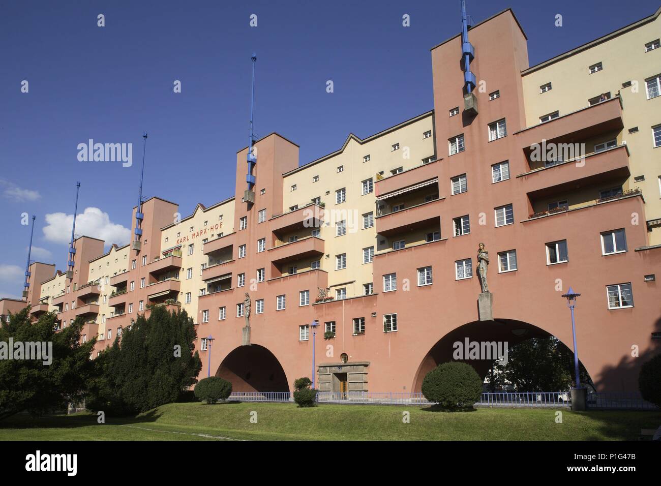 . Viena / Wien; " - Karl Marx - Hof L' en el barrio de Döbling; comunidad residencial construida en tiempo de entreguerras e ideologia socialista. Foto Stock