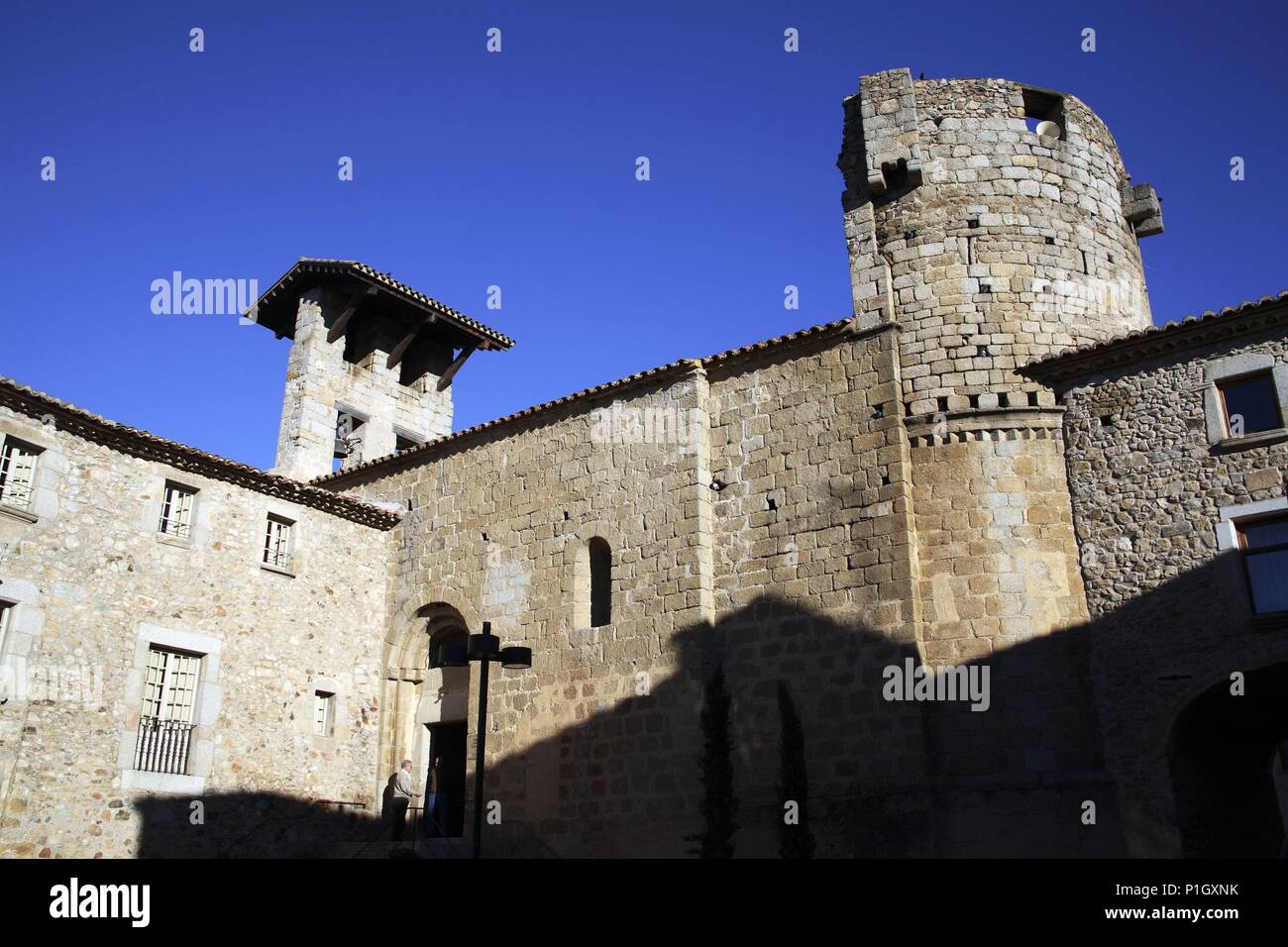 Spagna - Catalogna - Alt Empordá (distretto) - Gerona. Capmany; Iglesia de Santa ägata (s.XII - XIV). Foto Stock