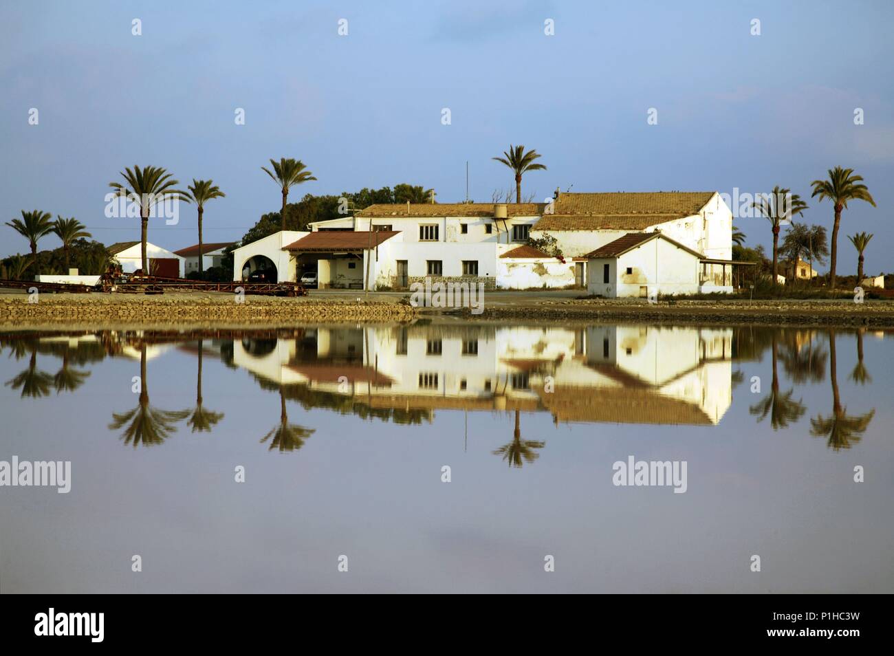 Spagna - Valencia regione autonoma - Baix Vinalopó (distretto) - Alicante. Santa Pola; Salinas / Parque natural. Foto Stock