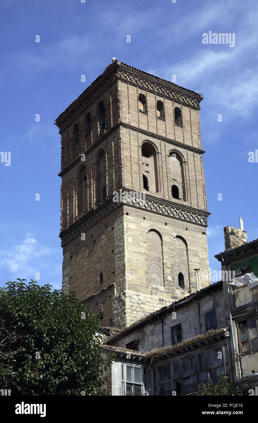 Spagna - LA RIOJA - Rioja Media (distretto) - Logrono. Logroño; Iglesia de San Bartolomé; torre mudéjar. Foto Stock