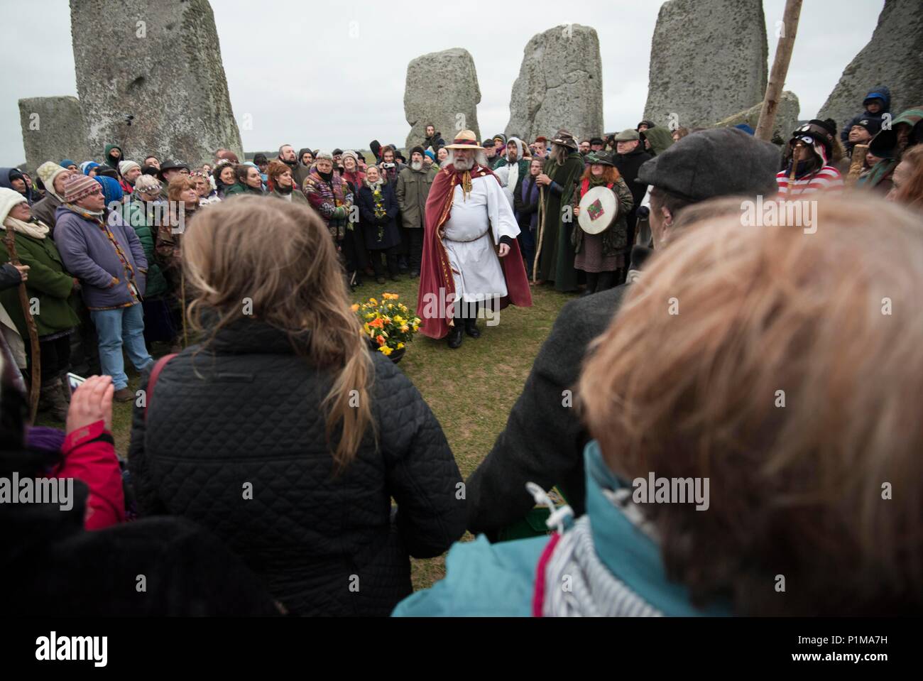 Equinozio di primavera viene celebrata a Stonehenge, Wiltshire 20/03/2016 Foto Stock