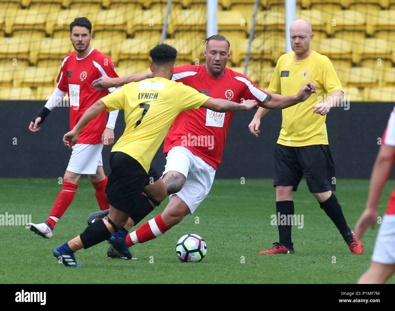 Celebrity frequentare il Sellebrity Soccer è la stelle per 25 celebrità partita di calcio a Watford Football Club, Inghilterra con: Calum Best dove: Londra, Regno Unito quando: 12 maggio 2018 Credit: WENN Foto Stock