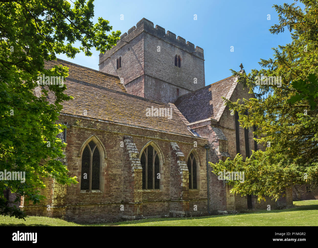 Brecon cattedrale, Brecon, Powys, Wales, Regno Unito Foto Stock