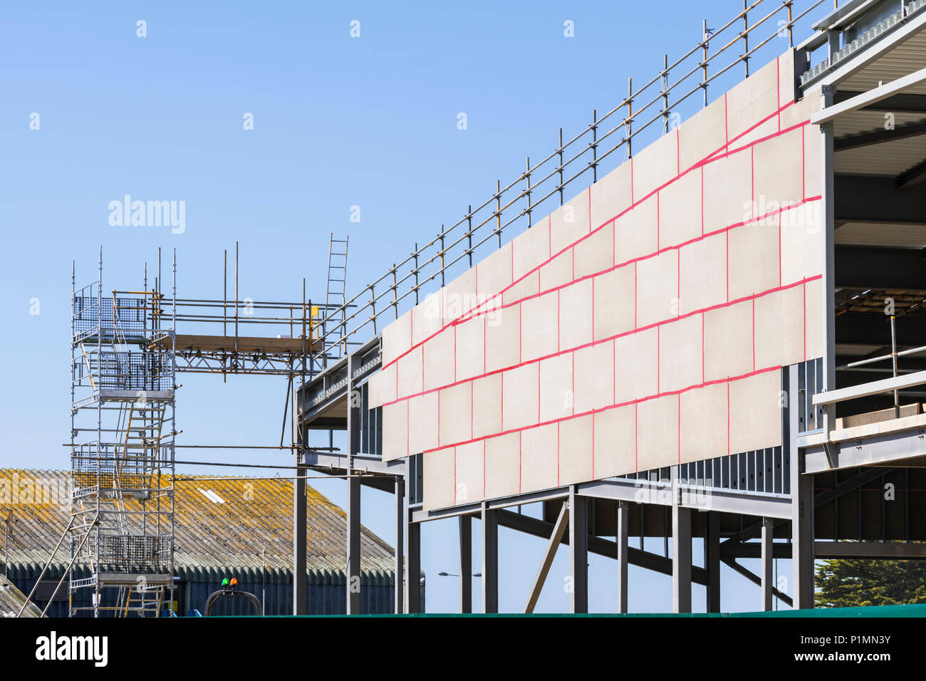 Costruzione di un nuovo centro di svaghi e di una piscina in Littlehampton, West Sussex, in Inghilterra, Regno Unito. Foto Stock