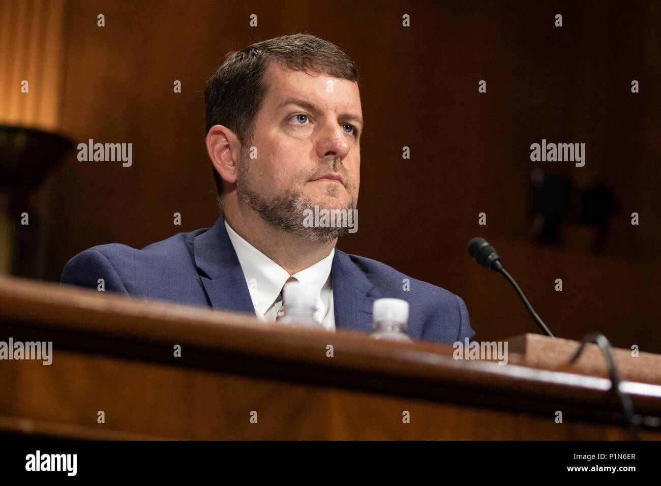Washington, Stati Uniti d'America. 12 Giugno, 2018. Matteo Masterson della protezione nazionale e Direzione Programmi United States Department of Homeland Security parla durante un senato degli Stati Uniti Comitato Giudiziario audizione del Campidoglio di Washington, DC il 12 giugno 2018. Credito: Alex Edelman/CNP | Utilizzo di credito in tutto il mondo: dpa/Alamy Live News Foto Stock
