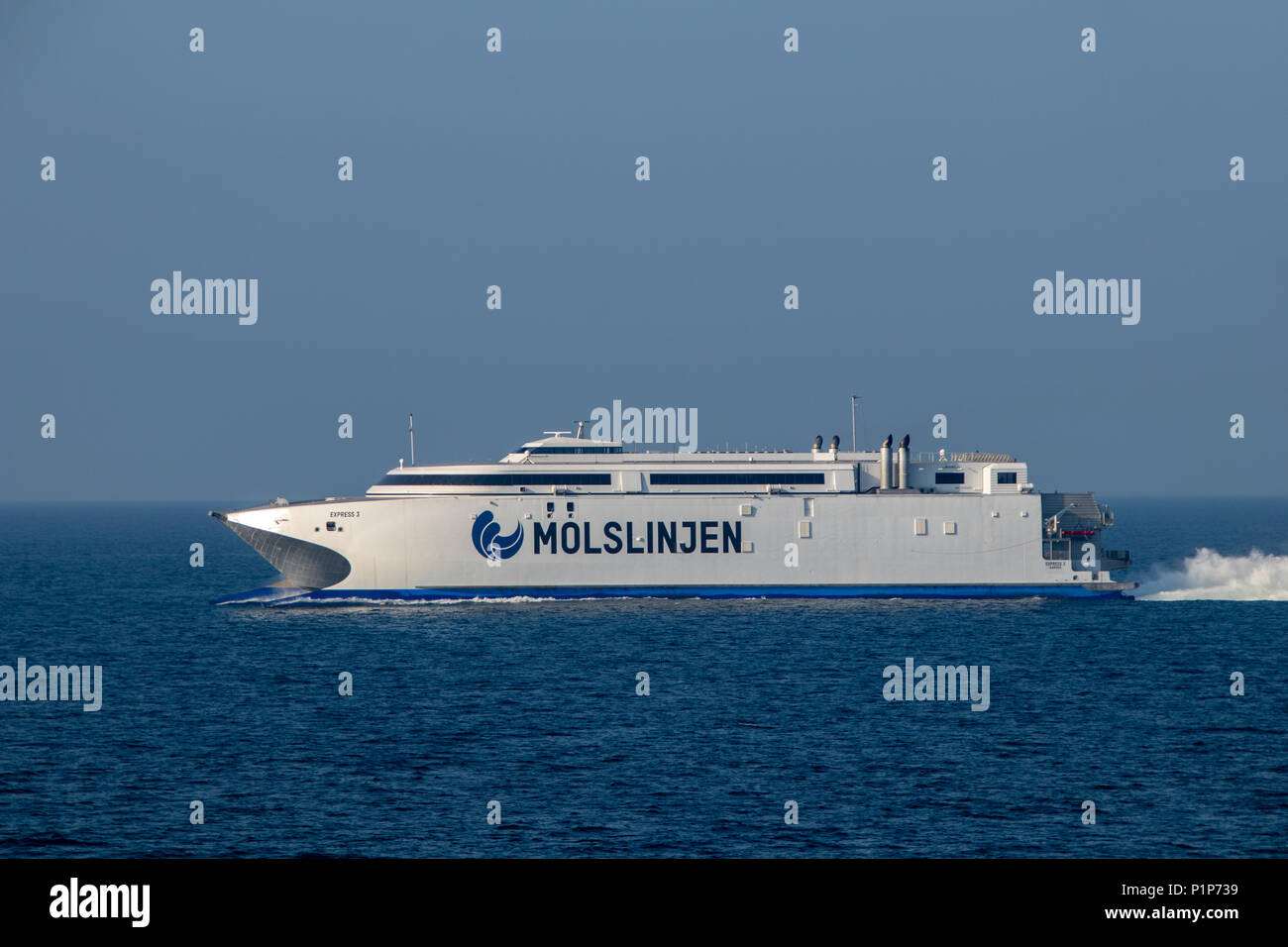KATTEGAT OCEANO, Danimarca - 19 Maggio 2018: il traghetto veloce HSC "Express 3". Operato il danese in compagnia di traghetti Molslinjen. Foto Stock