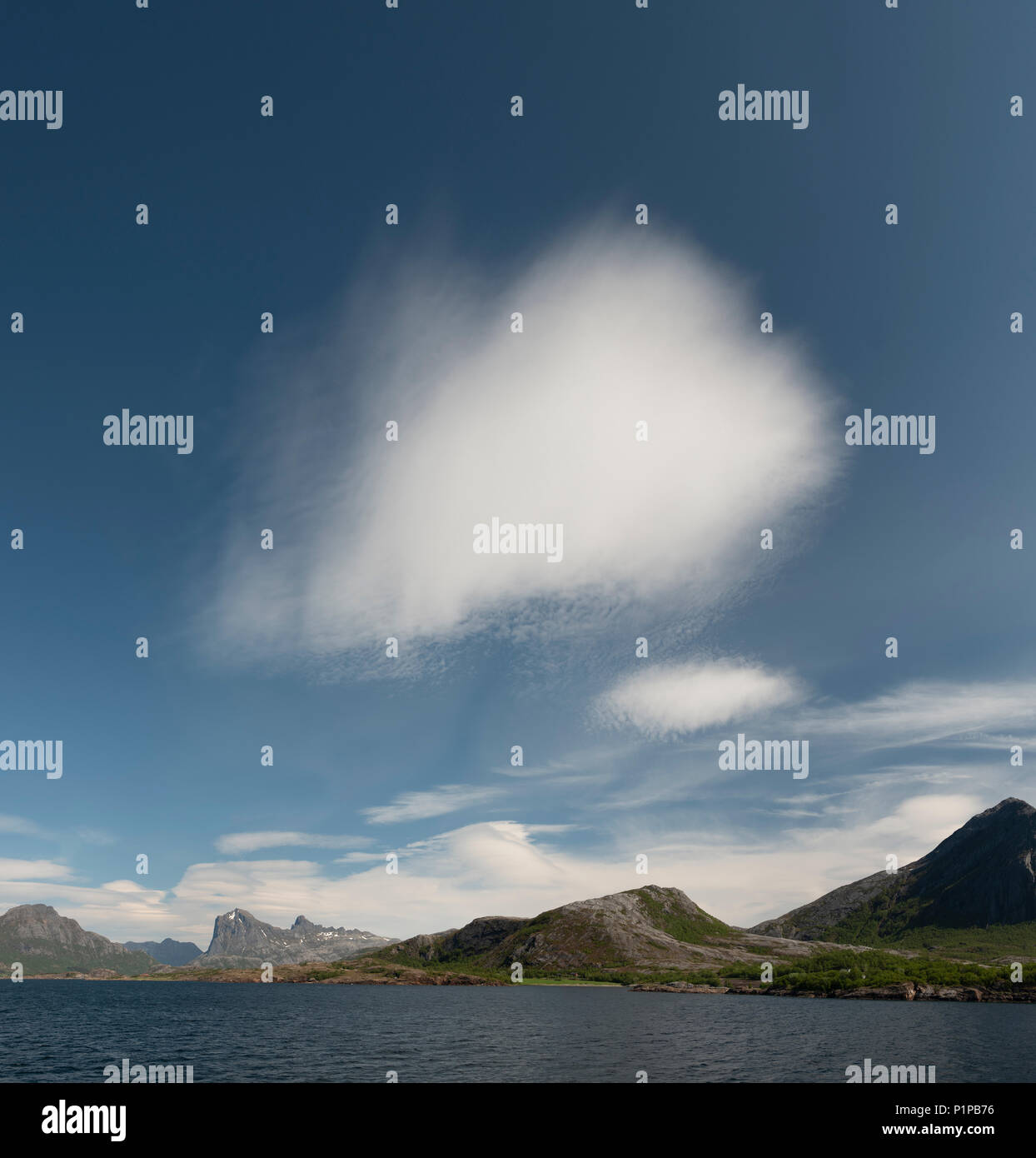Alta altitudine le nuvole in Norvegia Foto Stock