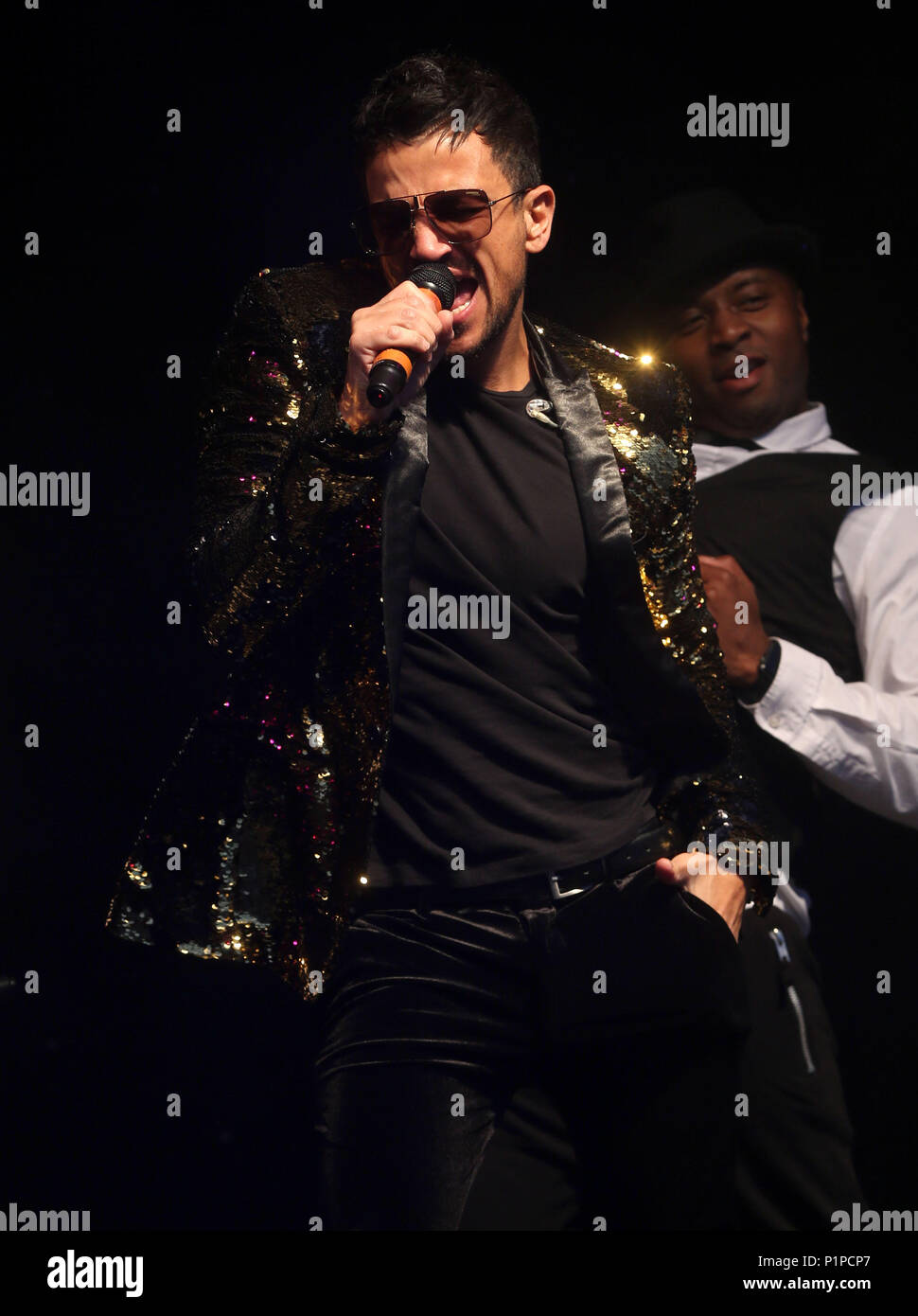 Peter Andre esegue a Hereford FC Live a Hereford, Regno Unito. Dotato di: Peter Andre dove: Londra, Regno Unito quando: 12 maggio 2018 Credit: WENN Foto Stock