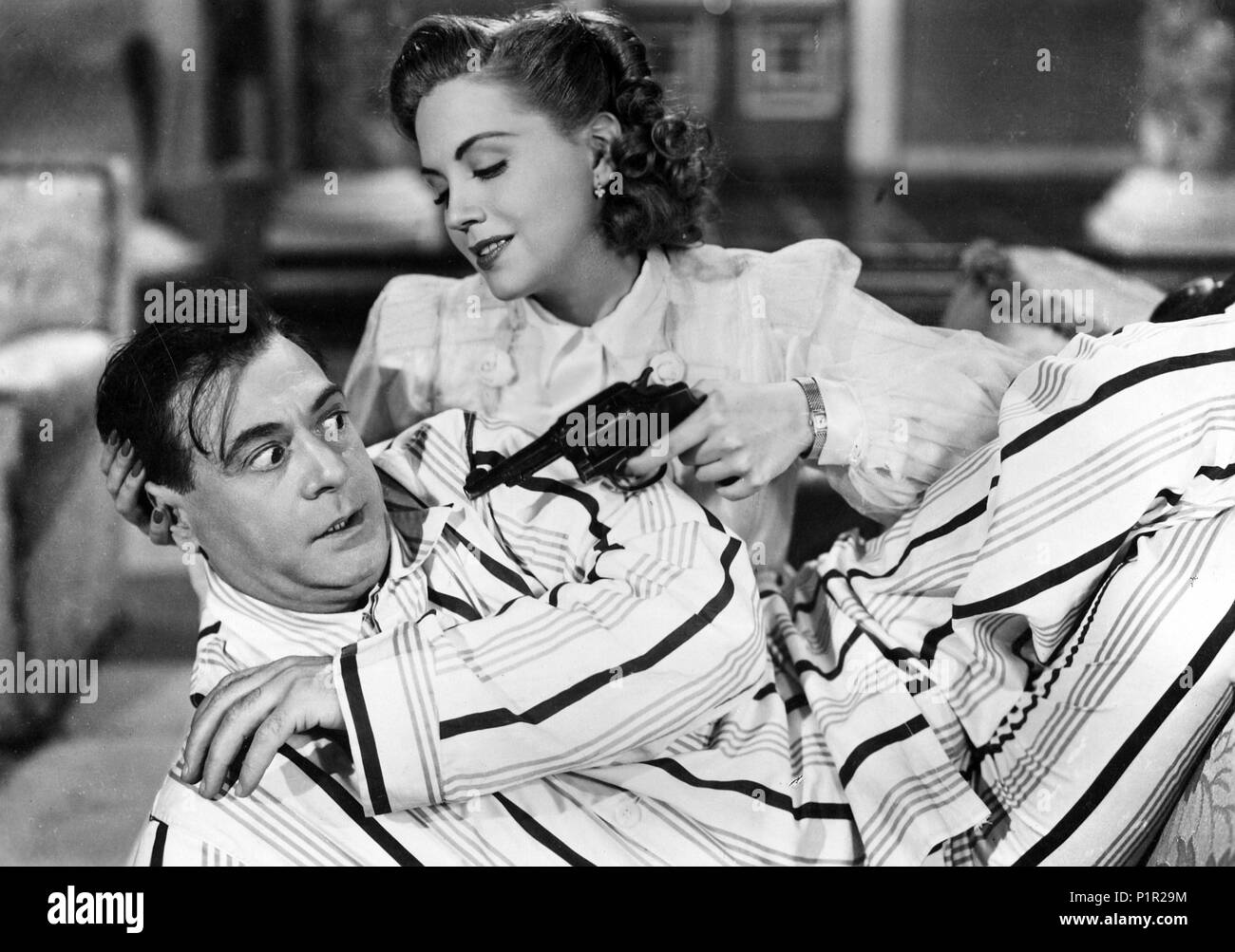 Pellicola originale titolo: el baño de AFRODITA. Titolo inglese: el baño de AFRODITA. Regista: TITO DAVISON. Anno: 1949. Stelle: LUIS SANDRINI; CHARITO GRANADOS. Credito: FILMAX / Album Foto Stock