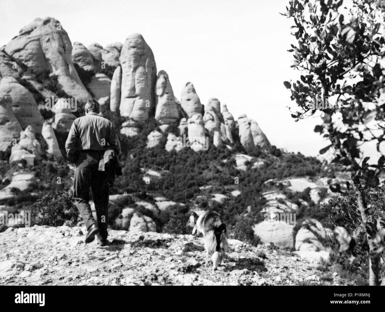 Pellicola originale titolo: CUMBRES LUMINOSAS. Titolo inglese: CUMBRES LUMINOSAS. Regista: JOSE FOGUES. Anno: 1957. Credito: VERTICE P.C. / Album Foto Stock