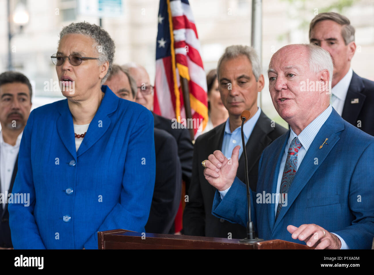Relatore presso la cerimonia rivoluzionaria per la riqualificazione di Cook County Hospital Foto Stock