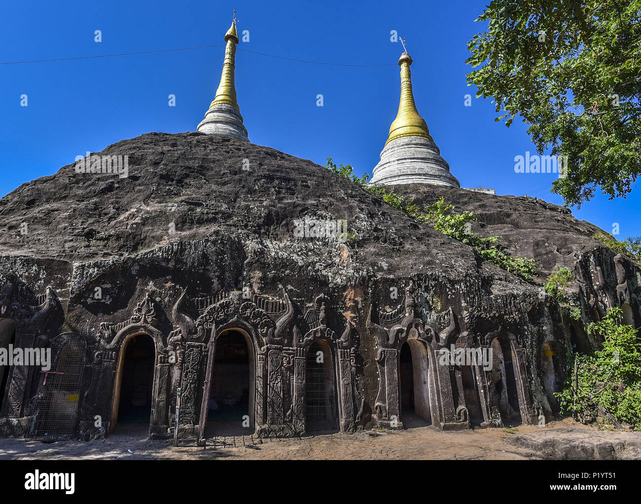 Myanmar, Sagaing regione, Monywa, pagode in grotte di Po Win Taung Foto Stock