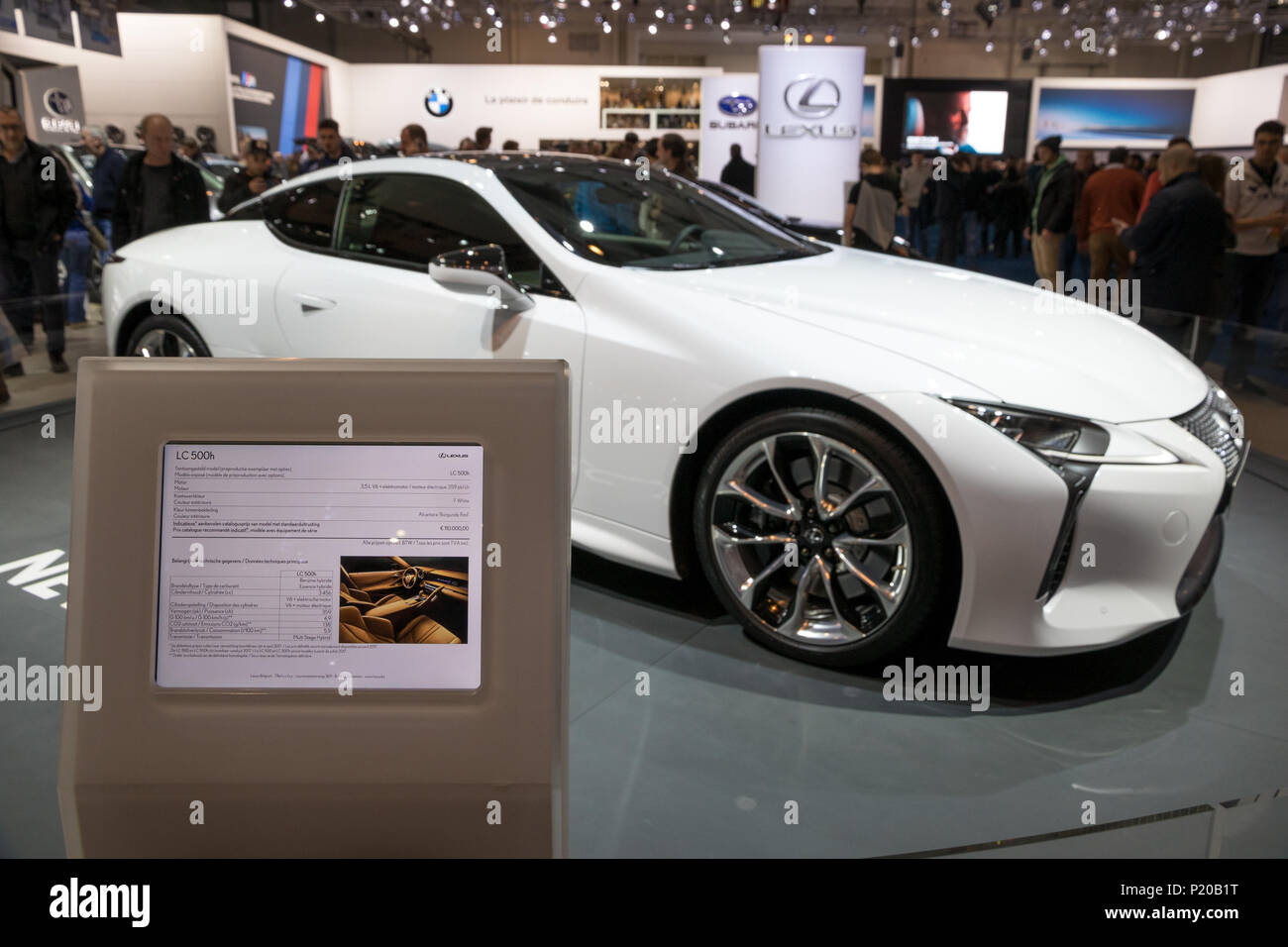 Bruxelles - Jan 19, 2017: Lexus LC500h auto a Bruxelles Auto Salon. Foto Stock