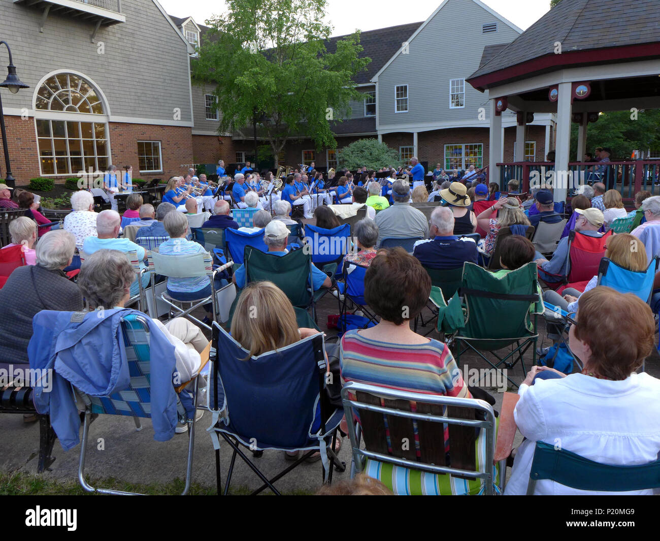 Comunità in concerto a Fairport, NY USA. Foto Stock