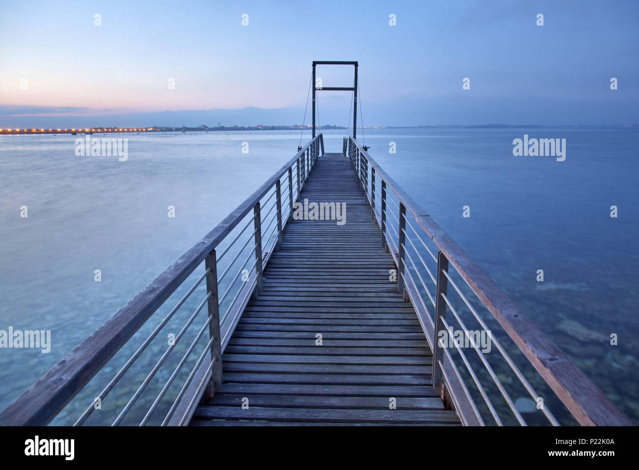 L'Italia, Sardegna, West Coast, Oristano, penisola del Sinis, Porto Mandriola, Capo Mannu, bridge Foto Stock