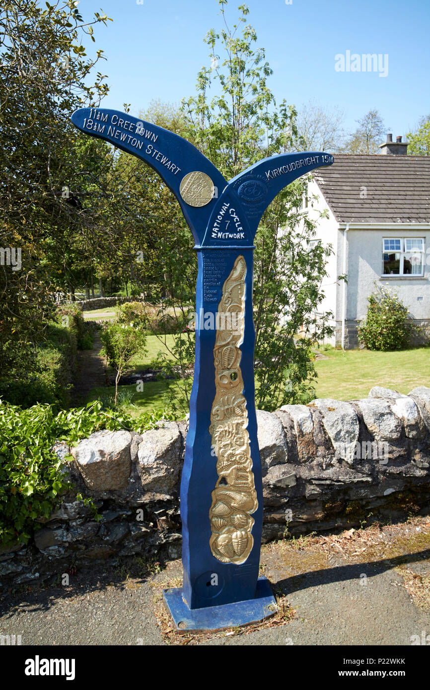 Ciclo nazionale di instradamento di rete 7 a Gatehouse of Fleet Dumfries and Galloway Scotland Regno Unito Foto Stock