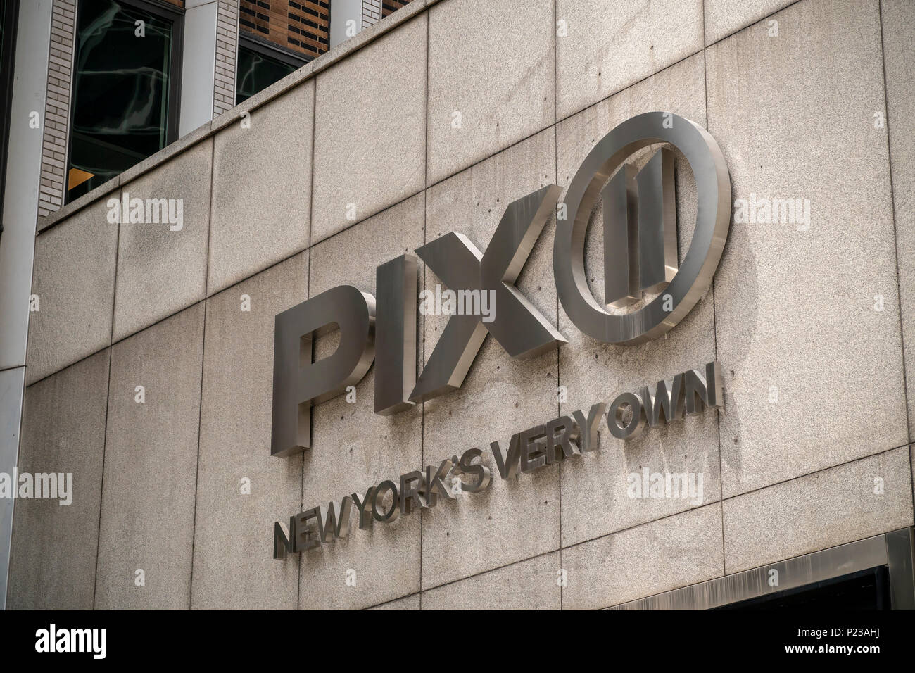 Gli studi e gli uffici delle tribune del Media WPIX nel Daily News edificio nel centro di Manhattan a New York il Mercoledì, 6 giugno 2018. Sinclair Broadcasting Group e Tribune Media sono al lavoro per conformarsi con le norme FCC per ottenere l'approvazione per la loro fusione. Sinclair ha già annunciato che è la vendita di sette stazioni di radiodiffusione di Fox mentre WPIX sembra non essere sulla lista di eventuali altre vendite. (Â© Richard B. Levine) Foto Stock