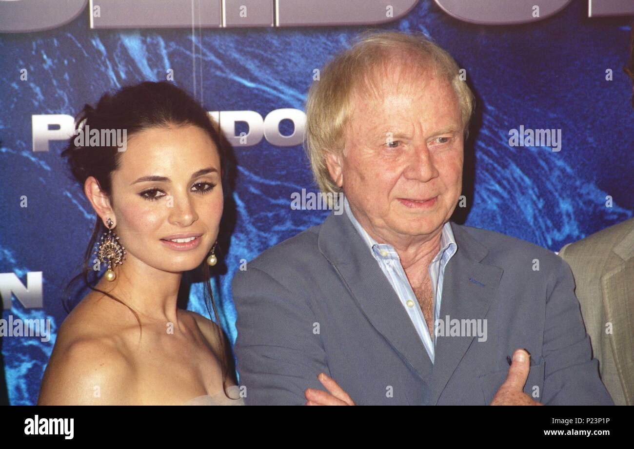 14-07-2006; Barcellona, Spagna; Direttore WOLFGANG PETERSEN, attori Kurt Russell & Josh Lucas, attrice MIA MAESTRO a Barcellona per Premiere di "Poseidon" tenutasi presso la sequenza Cine Coliseum. Foto Stock