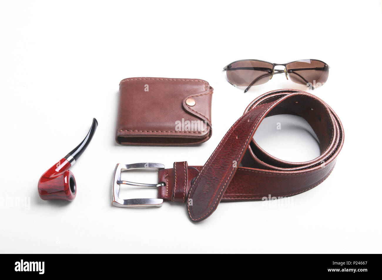 Gli uomini di accessori per affari e rekreation. Un studio professionale di fotografia di uomini accessori business. Vista superiore composizione Foto Stock