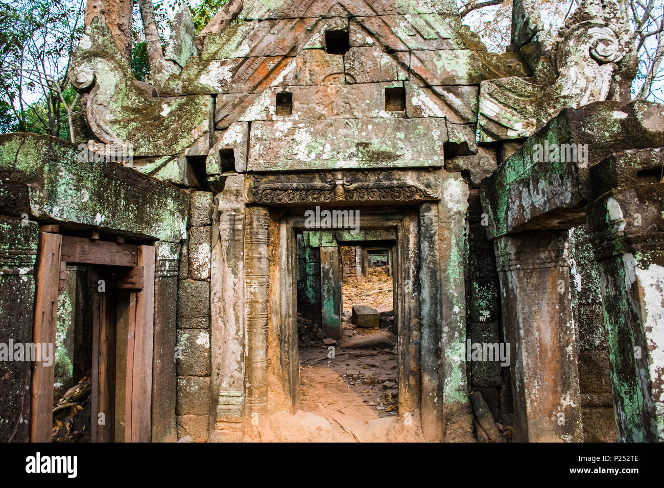 Le antiche rovine dell antico complesso Koh Ker, Cambogia Foto Stock