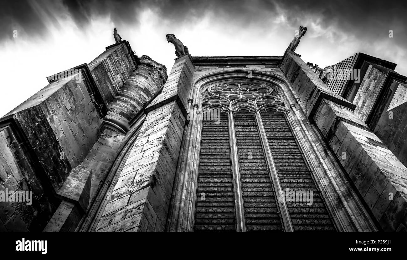 La cattedrale gotica di San Giusto e santo Pasteur, inizio della costruzione nel 1272 Foto Stock