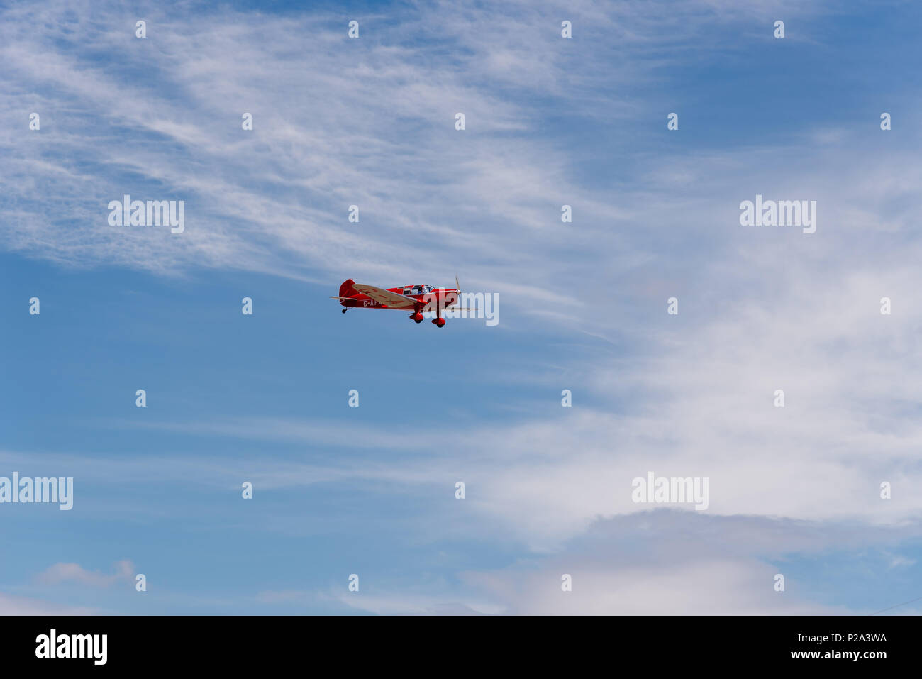 Madrid, Spagna - 3 Giugno 2018: British Eagle 2 dal 1934 aeromobile durante air show della storica collezione aerei a Cuatro Vientos airport Foto Stock