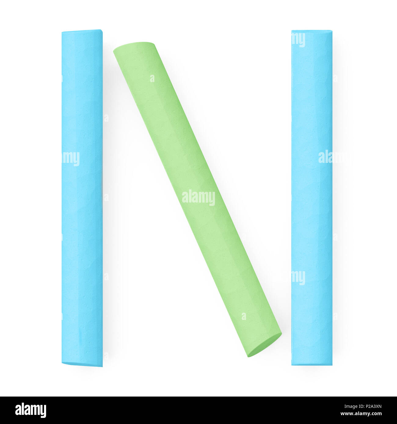 Marciapiede colorato o blackboard chalks assemblato come lettera maiuscola N su sfondo bianco, rendering 3D immagine font per l'educazione, arte e infantile di battitura Foto Stock