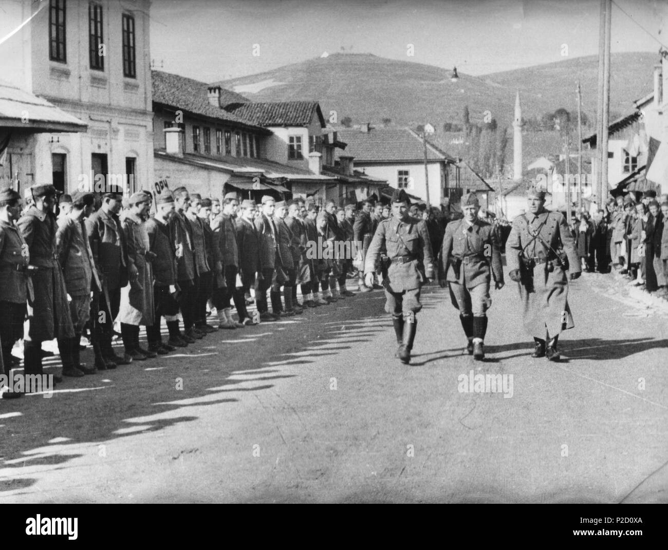 40 Peko Dapčević smotru vrši u Pljevljima 1943 Foto Stock