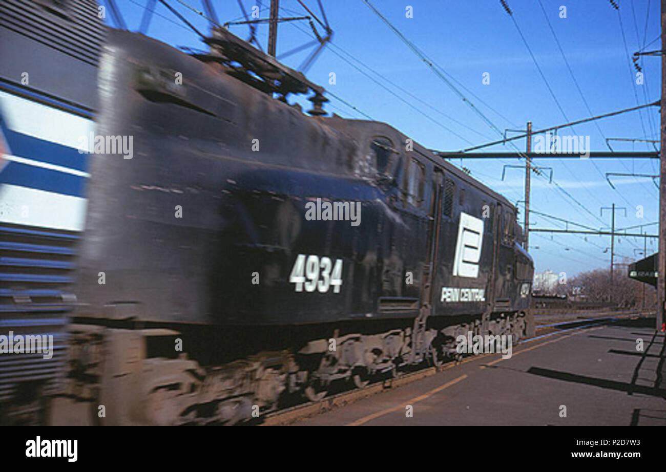 . Inglese: un treno Amtrak a Elizabeth station nel novembre 1974 . Il 23 novembre 1974. Hikki Nagasaki 4 Amtrak 4934 a Elizabeth, Novembre 1974 Foto Stock