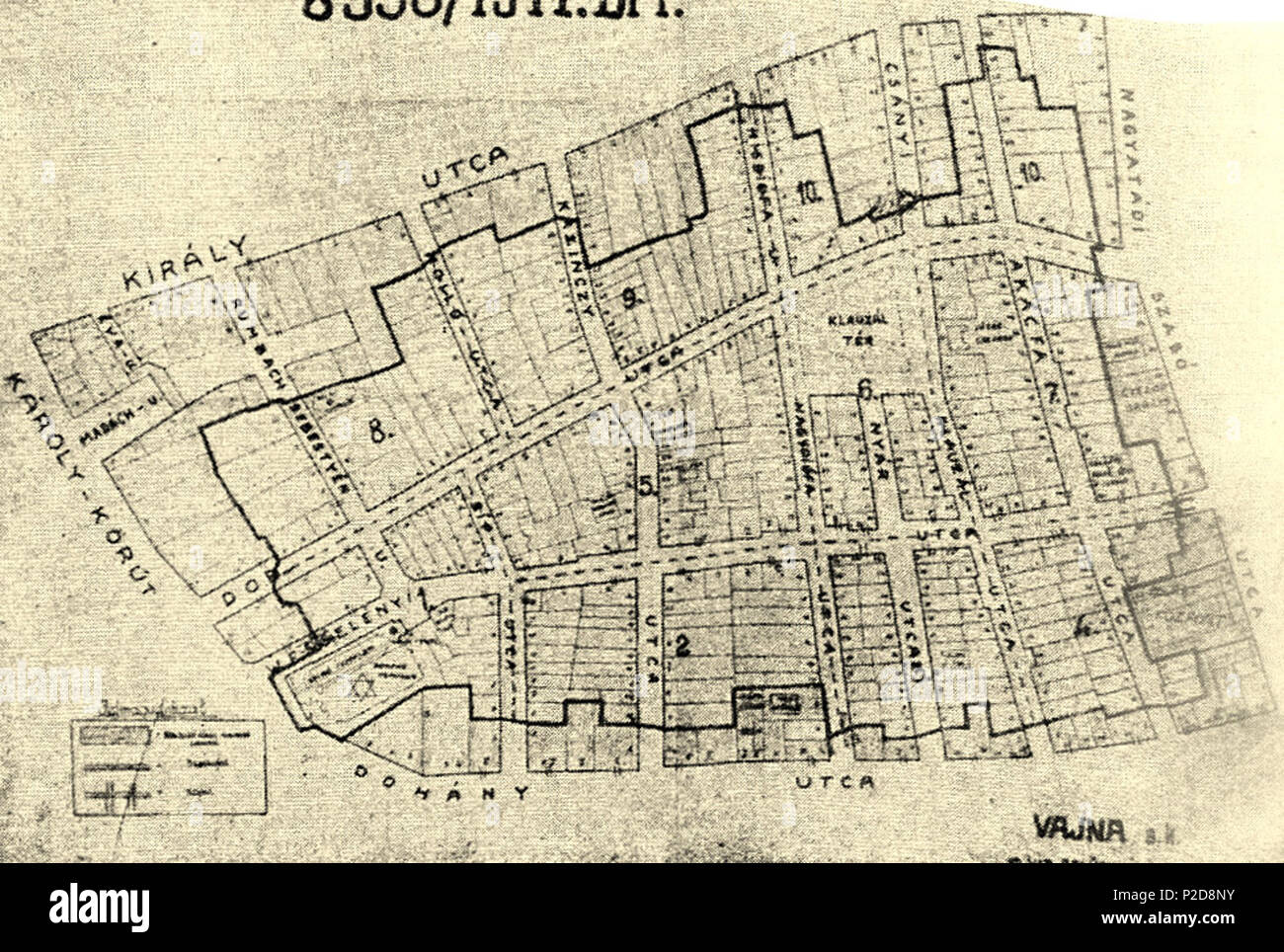 . Magyar: una chiamata Budapesti gettó alaprajza (1944) Inglese: mappa di contorno del ghetto di Budapest (1944) Deutsch: Ghettogrenzen im Dekret von de:Gábor Vajna, bei: de:Randolph L. Braham: la politica di genocidio. L'Olocausto in Ungheria, Columbia University Press, New York 1981, S. 852 . Il 29 novembre 1944. Gábor Vajna 8 bp-getto-mappa Foto Stock