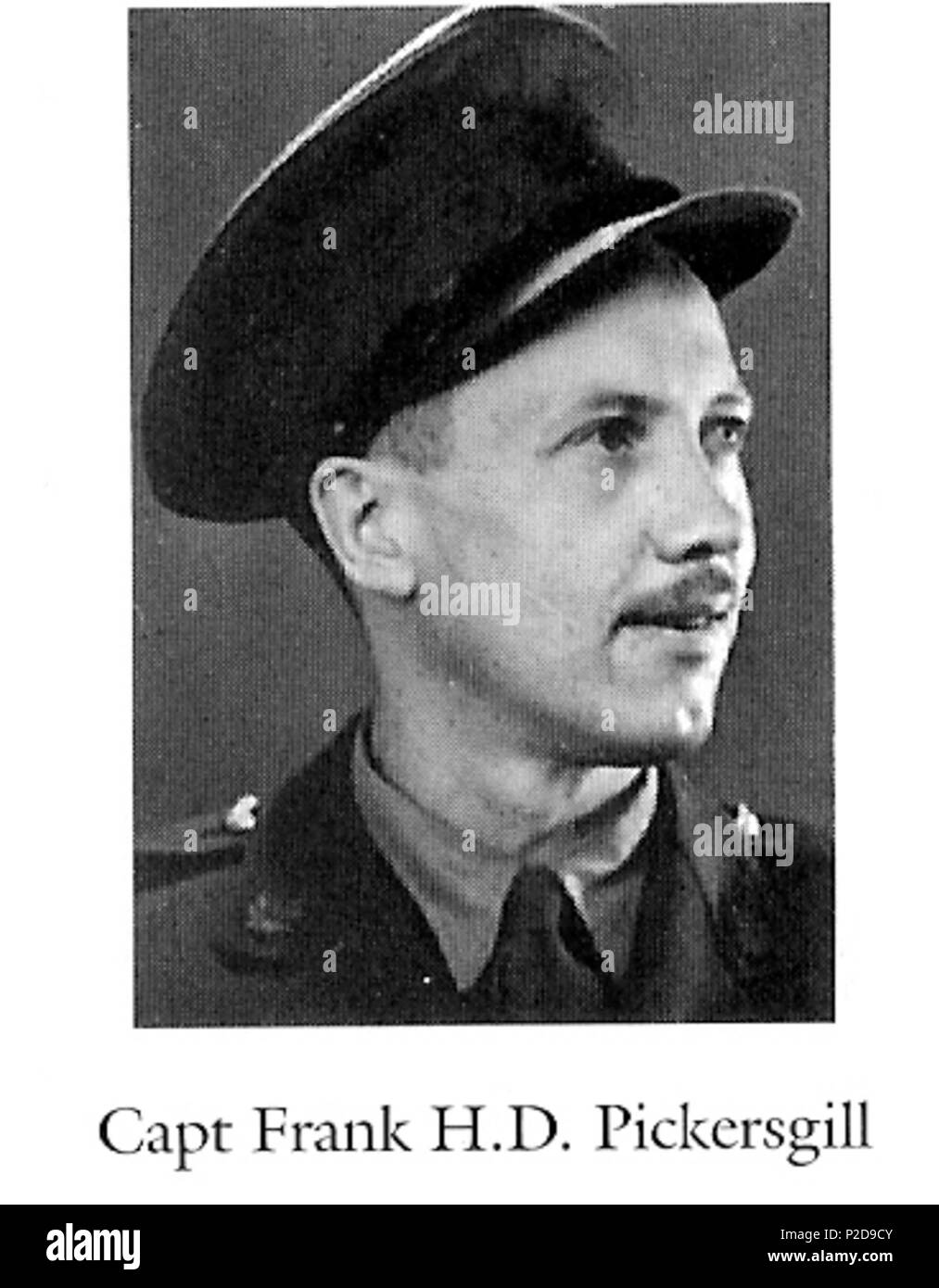 . Inglese: Foto di Frank Pickersgill - da: Università di Toronto Libro Memoriale della Seconda guerra mondiale 1939-1945. Il libro è stato pubblicato da parte dei soldati" Comitato Tower, Università di Toronto. . Università di Toronto 11 Capt Frank Pickersgill Foto Stock