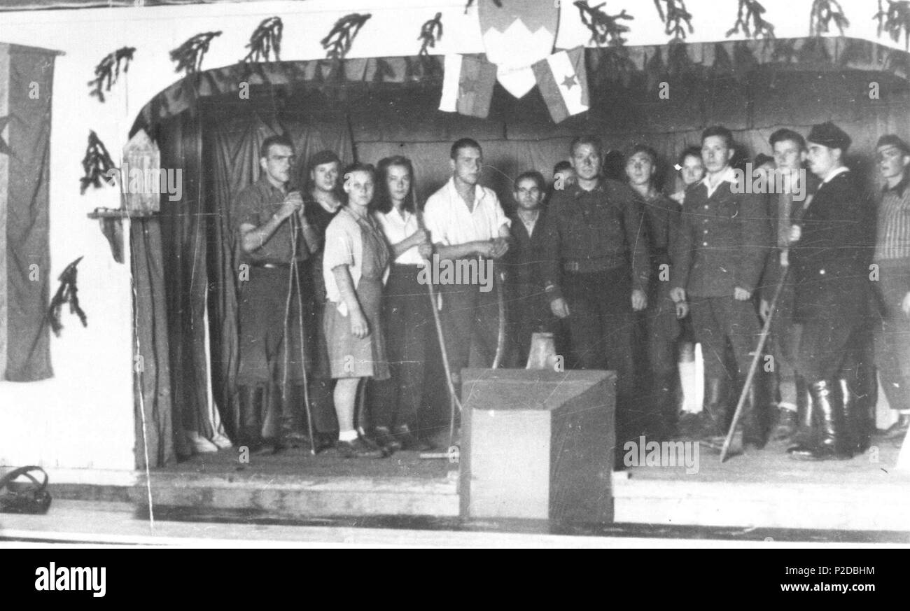 22 Gledališka predstava v partizanskoi bolnišnici v Sloveniji Foto Stock