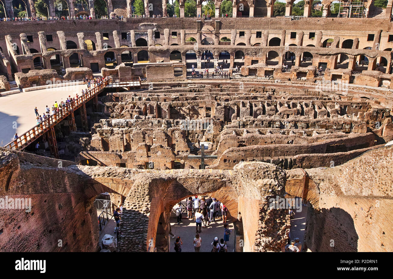 Colosseo Roma, Italia Foto Stock