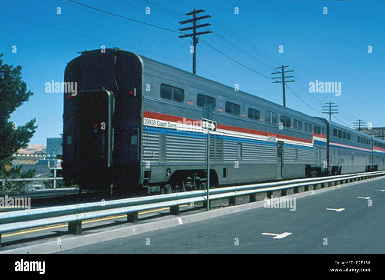 . Inglese: il pioniere presso la stazione di Dalles in agosto 1994. Sulla parte posteriore è di transizione Hi-Level autobus n. 39938. Il 21 agosto 1994. Hikki Nagasaki 41 Pioneer in dalles, Agosto 1994 Foto Stock