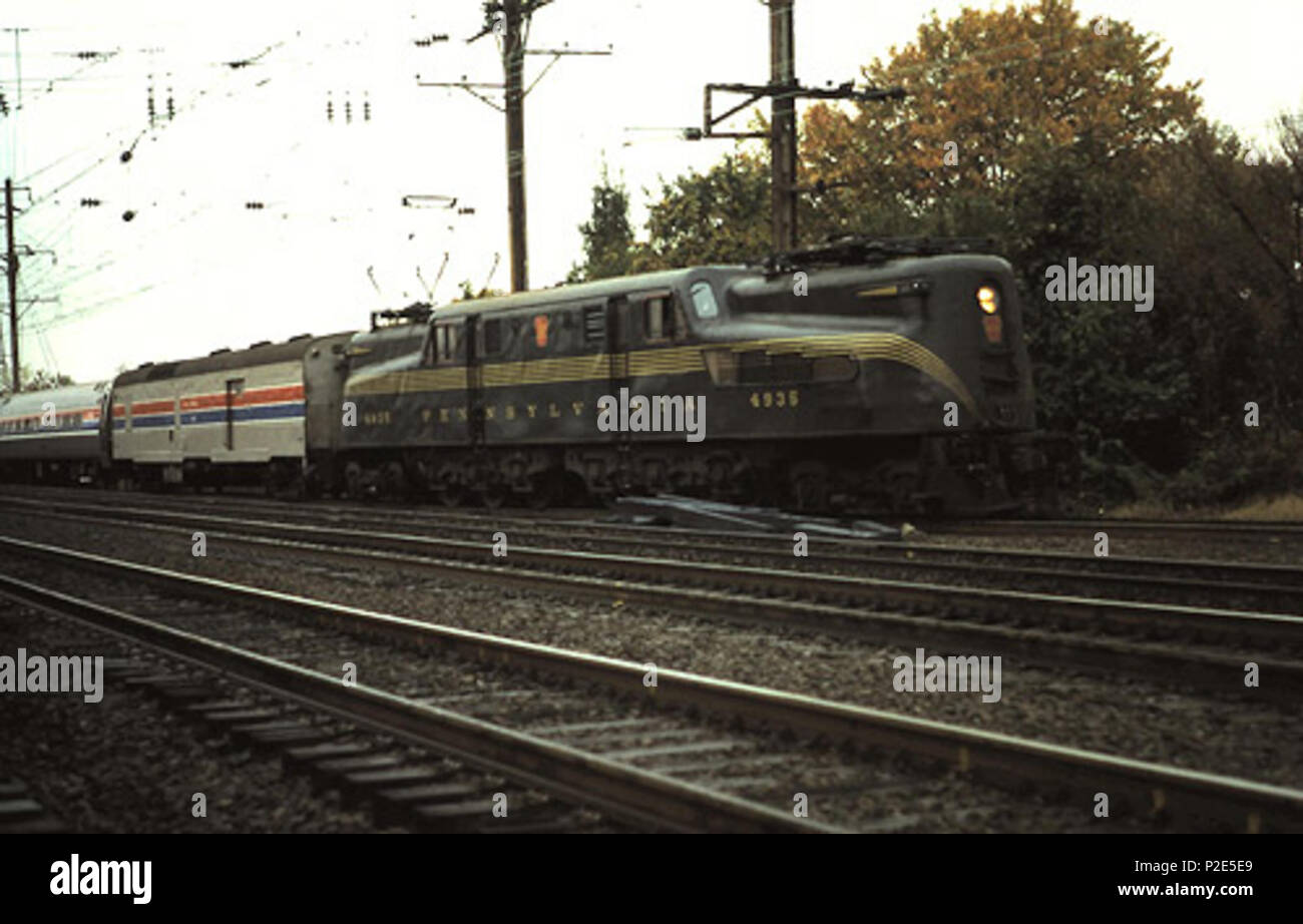 . Inglese: la nazionale di commutazione limitata al Port Road Branch a Perryville station negli anni Settanta . 1970s. Hikki Nagasaki 36 limitata nazionale a Perryville, 1970s Foto Stock
