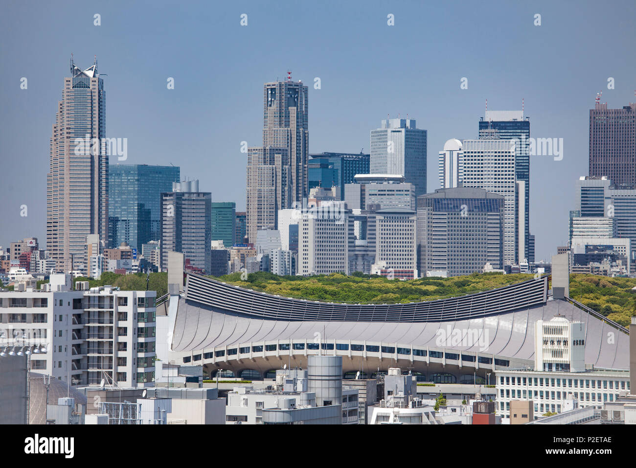 Shinjuku Skyline visto da Shibuya, Tokyo, Giappone Foto Stock