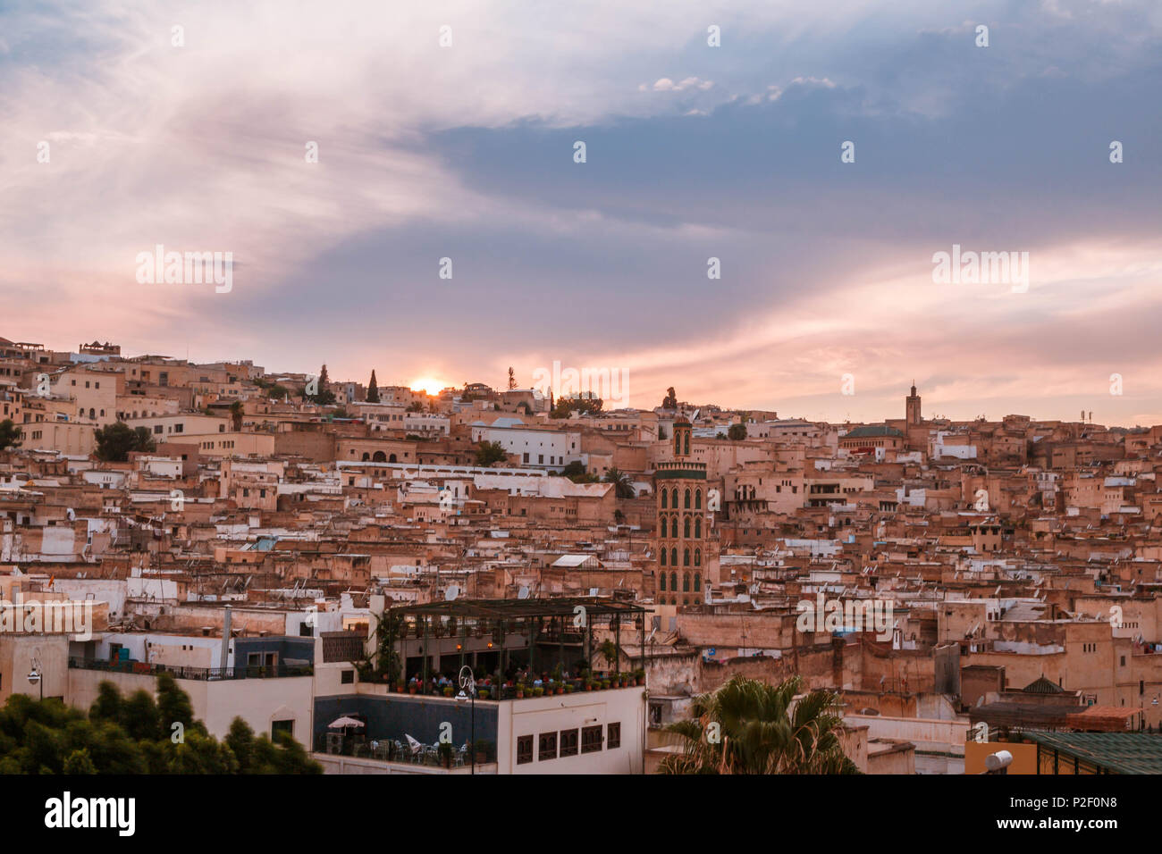 La medina di Fez il tramonto in Marocco Foto Stock