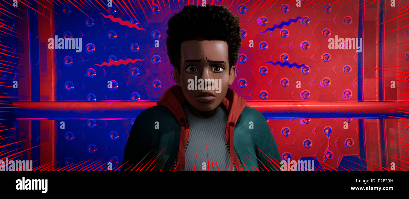 Data di rilascio: dicembre 14, 2018 Titolo: Spider-Man: nell'Spider-Verse STUDIO: Focus Features direttore: Bob Persichetti, Peter Ramsey trama: Spider-Man attraversa le dimensioni parallele e le squadre con il Spider-Men di quelle dimensioni per fermare una minaccia a tutta la realtà. STARRING: Shameik Moore come Miglia Morales/Spider-Man (voce). (Credito Immagine: © Columbia Pictures/Entertainment Immagini) Foto Stock